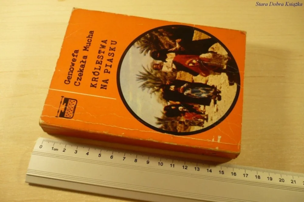 KRÓLESTWA NA PIASKU - Genowefa Czekała Mucha 1979 Hit cenowy