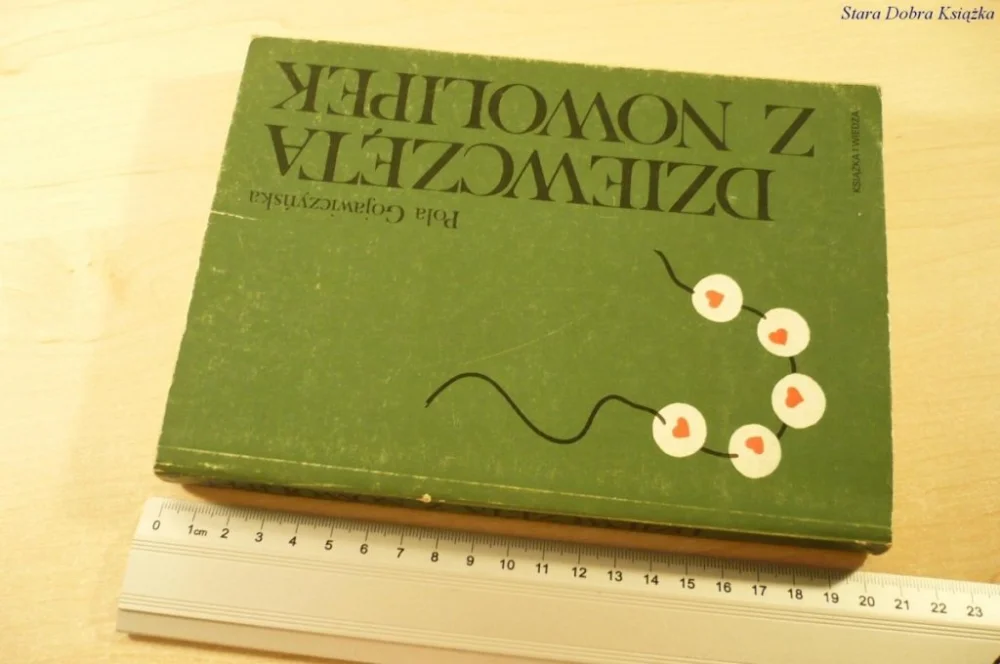 Łatwy zwrot DZIEWCZĘTA Z NOWOLIPEK - Pola Gojawiczyńska (1987)