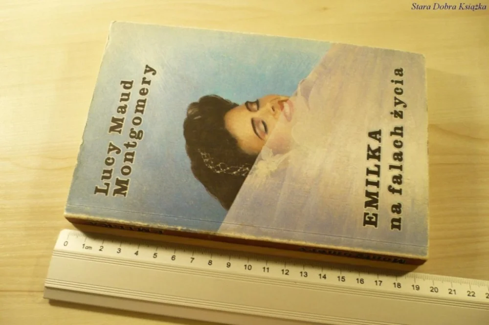 EMILKA NA FALACH ŻYCIA - Lucy Maud Montgomery 1990 Bezpieczne zakupy