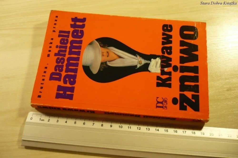 Popularny KRWAWE ŻNIWO - Dashiell Hammett (1993)