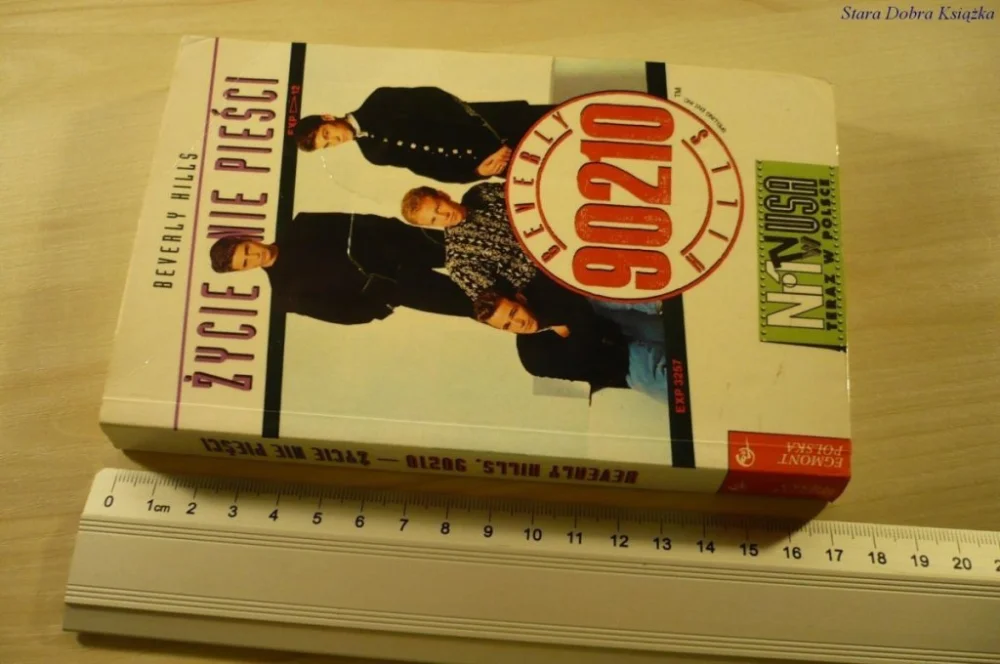 BEVERLY HILLS 90210 ŻYCIE NIE PIEŚCI (1995) Sprawdź teraz