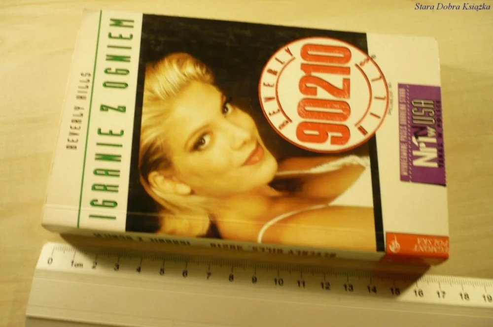 Kup online BEVERLY HILLS 90210 IGRANIE Z OGNIEM (1996)
