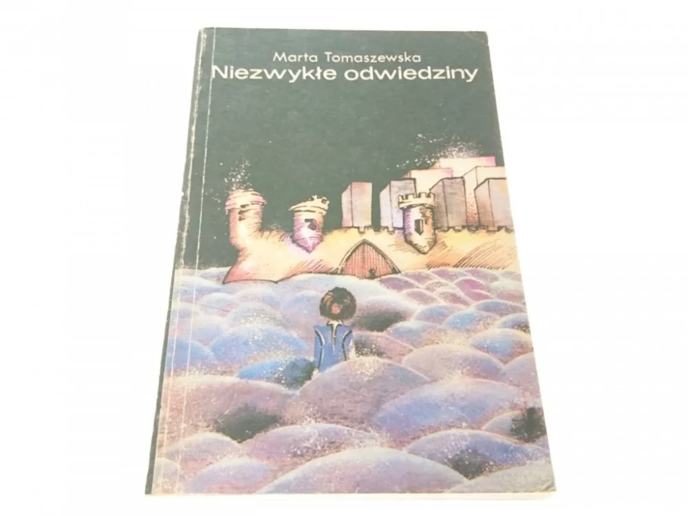 Bezpieczna płatność NIEZWYKŁE ODWIEDZINY - Marta Tomaszewska (1984)