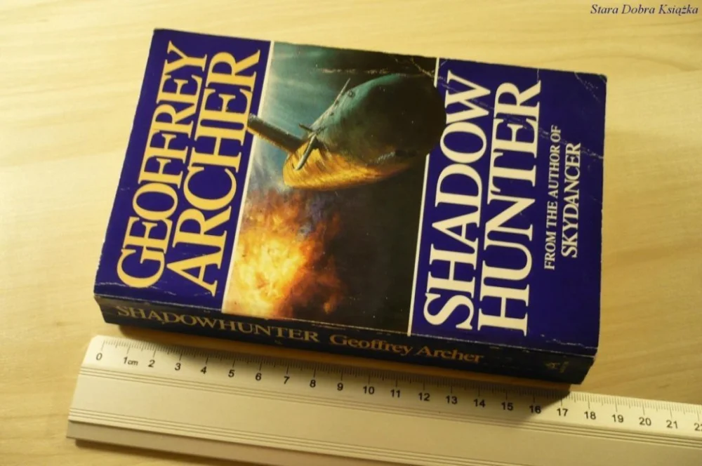 SHADOW HUNTER - Geoffrey Archer (1998) Zamów teraz
