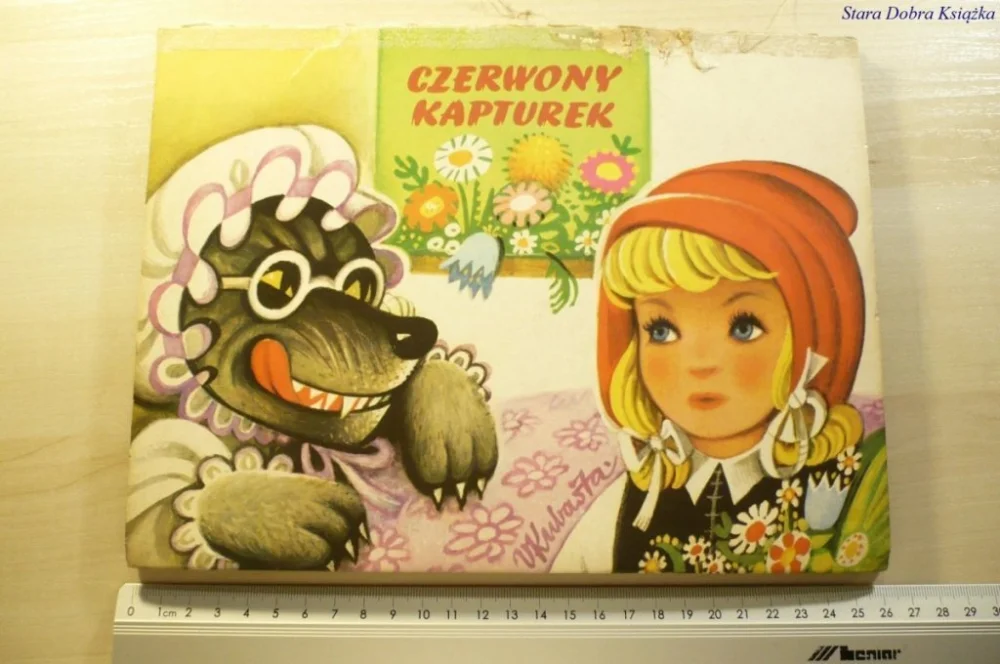 CZERWONY KAPTUREK. KSIĄŻKA ROZKŁADANKA 1979 Tylko do końca tygodnia