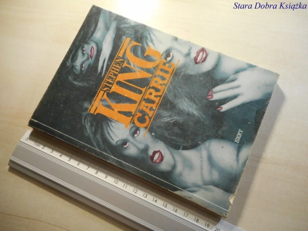 CARRIE - Stephen King 1990 Łatwy zwrot